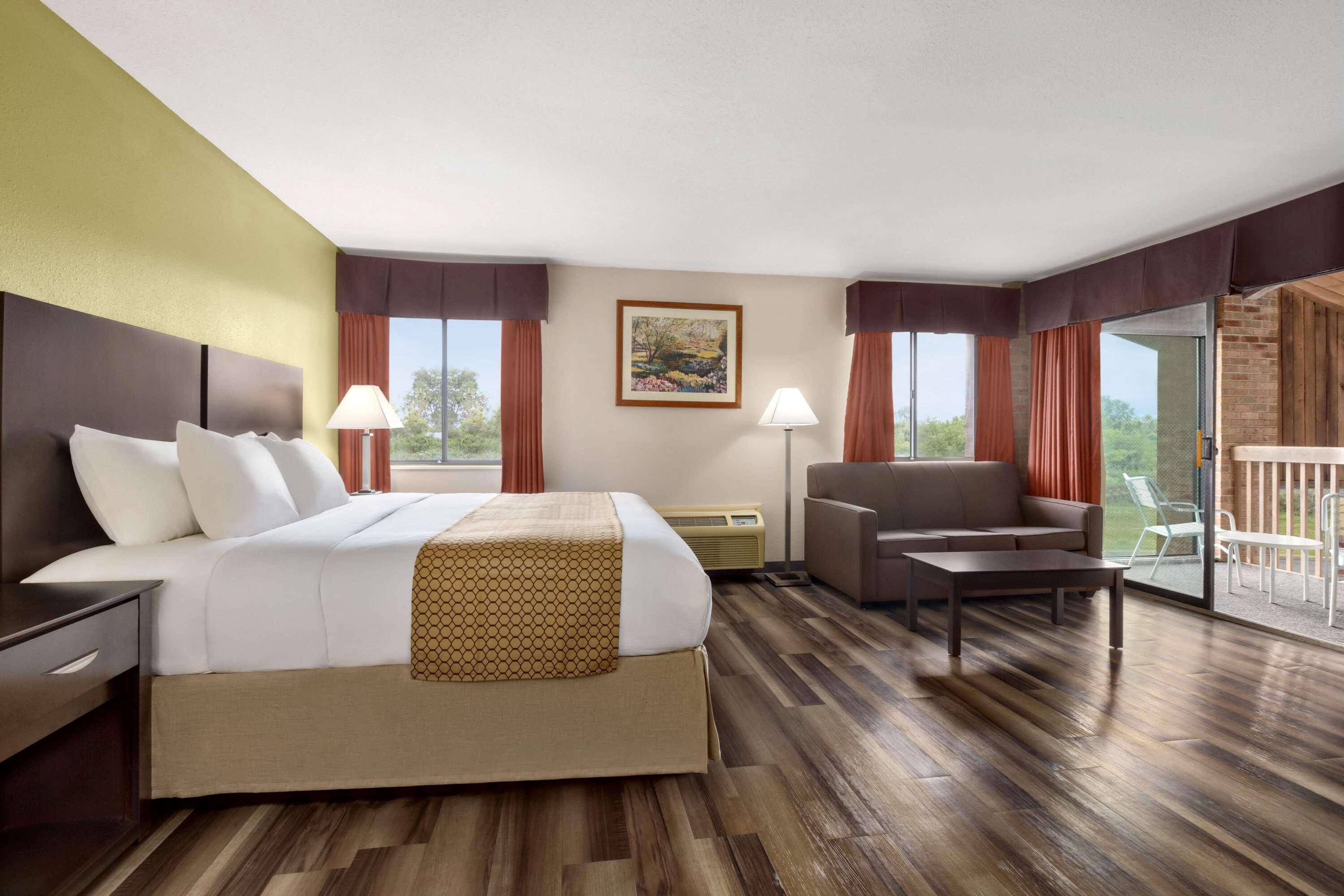 Hotel Baymont By Wyndham Monroe Zewnętrze zdjęcie